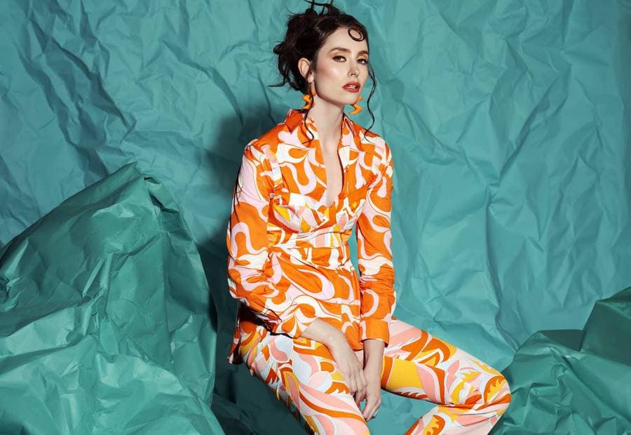 Retrato profesional con iluminación de estudio — MedPhoto Colombia